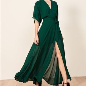 Reformation Winslow Dress - Size Medium in Emerald